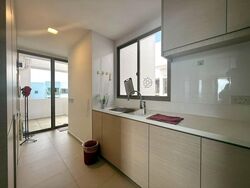 Waterfront Gold (D16), Condominium #582200051